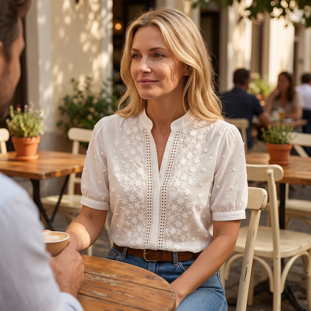 Damen Bluse mit Stickerei | Florale Details, Knopfleiste und atmungsaktiver Stoff für Alltag, Büro und Freizeit