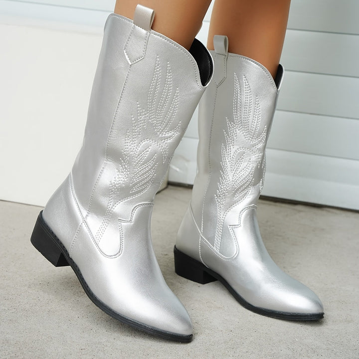 Damen Cowboystiefel für breite Waden | Silberne Westernboots mit weitem Schaft, niedrigem Blockabsatz und Western-Stickerei