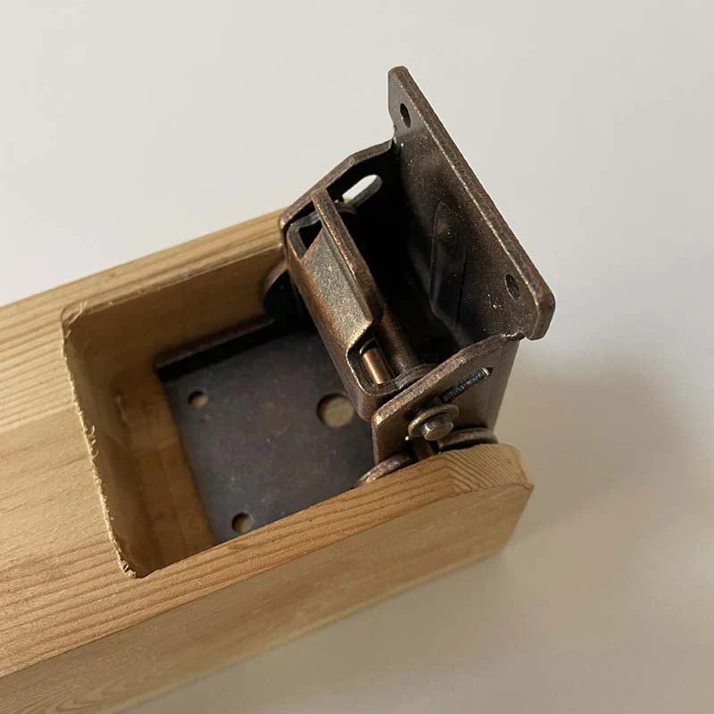 FoldLatch™ Secure folding mechanism