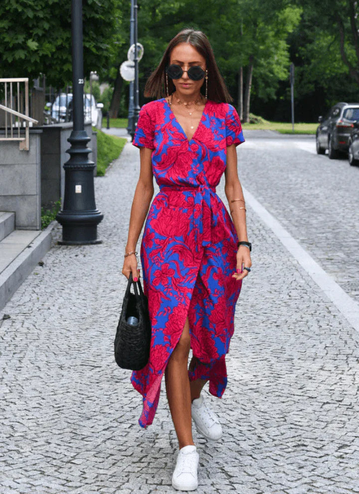 Damen Wickelkleid mit Blumenmuster | Luftiges Sommerkleid mit V-Ausschnitt | Verstellbare Taille &amp; Fließende Passform