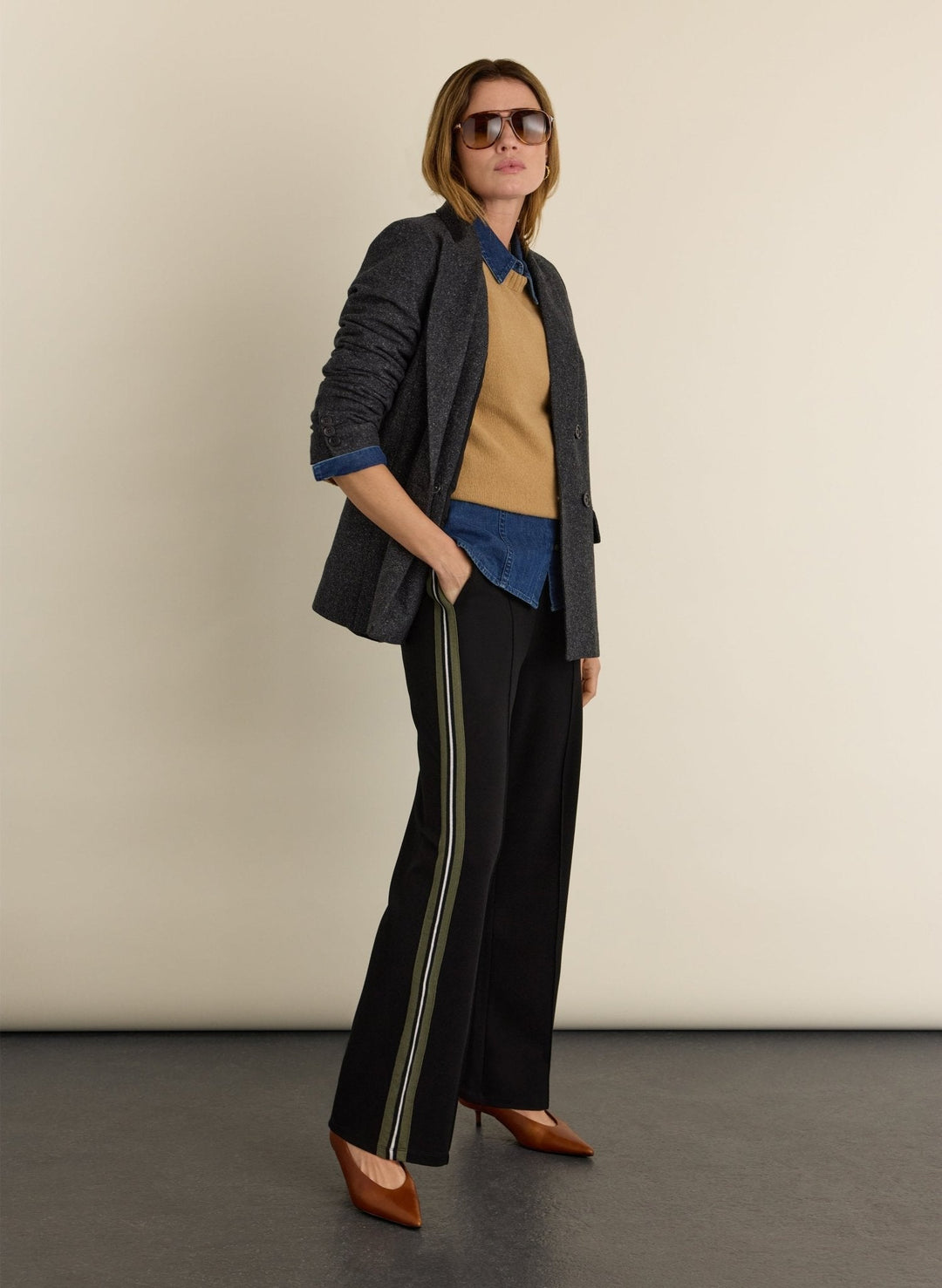 Damen Hose | Pontehose mit weitem Bein und gestricktem Seitenstreifen