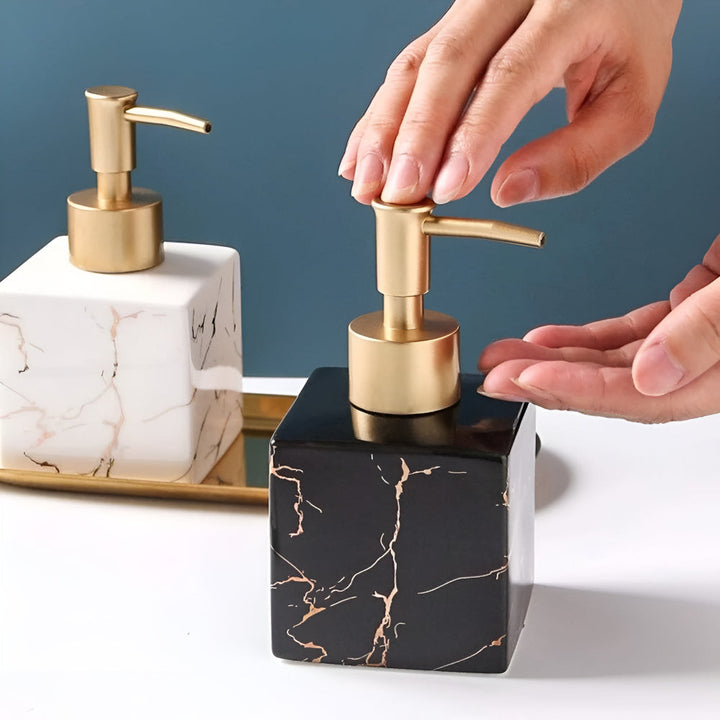 Distributeur de savon céramique effet marbre 280 ml | Pompe dorée mate | Pour cuisine &amp; salle de bain, savon shampooing lotion liquide vaisselle
