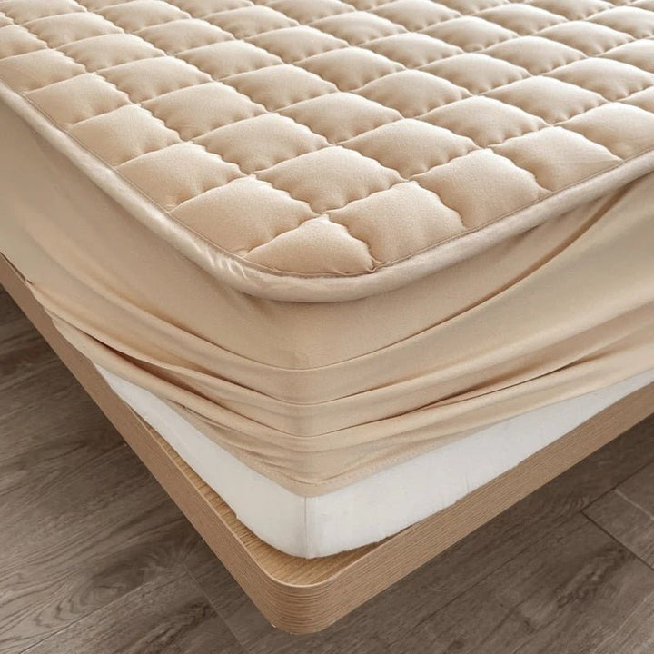 DreamShield™ Breathable sleep layer