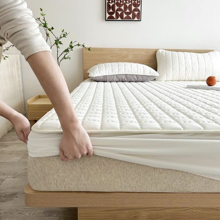 DreamShield™ Breathable sleep layer