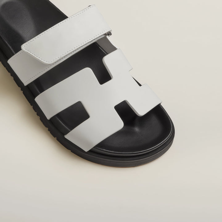 Damen-Sandalen Elegant &amp; Bequem | Sommerliche Slip-On-Sandalen mit gepolstertem Fußbett | Stilvoll &amp; vielseitig