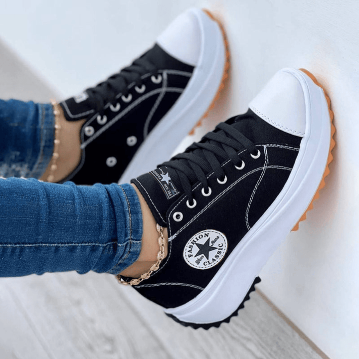 Damen Plateausneaker Annika | Trendige Plateausohle &amp; Schnürung | Bequem &amp; vielseitig für Alltag und Freizeit