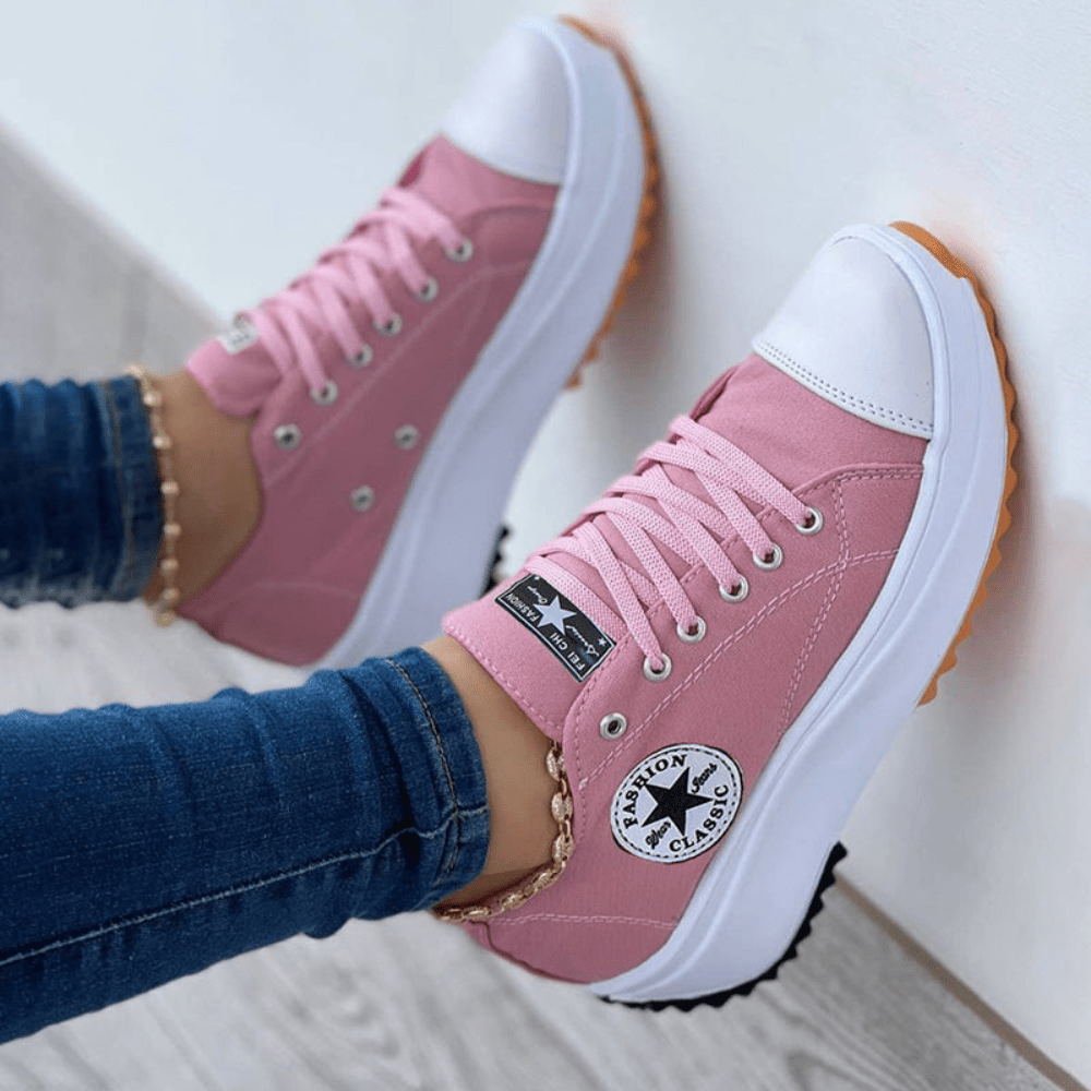 Damen Plateausneaker Annika | Trendige Plateausohle &amp; Schnürung | Bequem &amp; vielseitig für Alltag und Freizeit