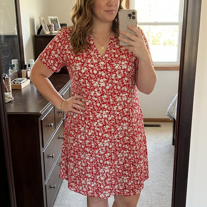 Damen Kleid mit V-Ausschnitt &amp; Blumenmuster | A-Linie mit Taschen | Knielang, weich fallend, Büro &amp; Kirche