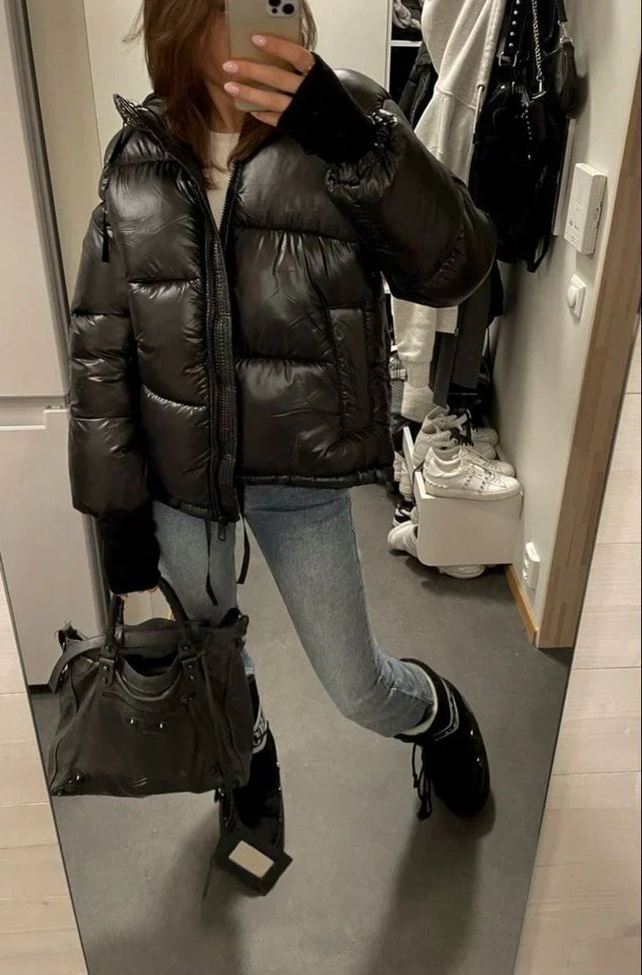 FrostLeicht™ Damen Winterjacke | Warm &amp; Leicht | Winddicht &amp; Wasserabweisend | Komfortable Passform für Kalte Tage