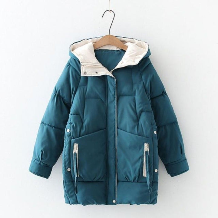 Damen Pufferjacke mit Kapuze | Hüftlange Steppjacke mit Rautensteppung, geradem Schnitt und asymmetrischem Design für Winter