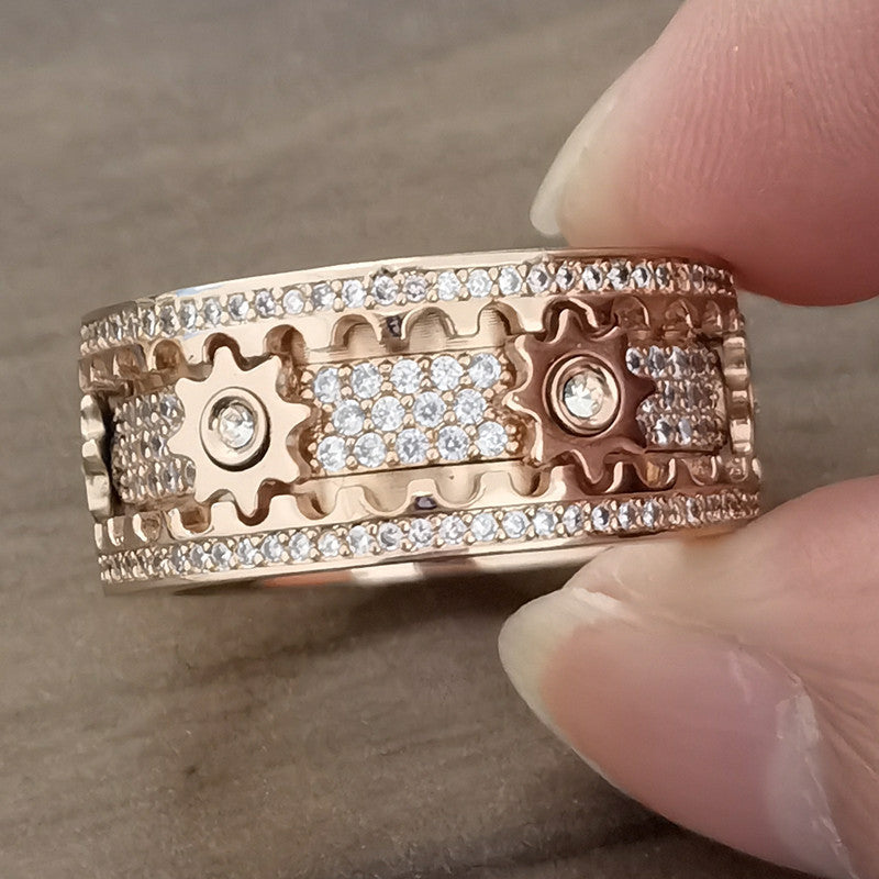 Spinner Ring aus Edelstahl | Anti-Stress-Ring mit 6 Zahnrädern und Zirkonia