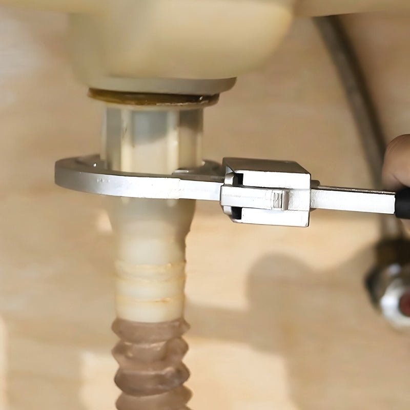 Rohrzange für Sanitärarbeiten mit ergonomischem Griff | Werkzeug für enge Stellen und präzise Montage