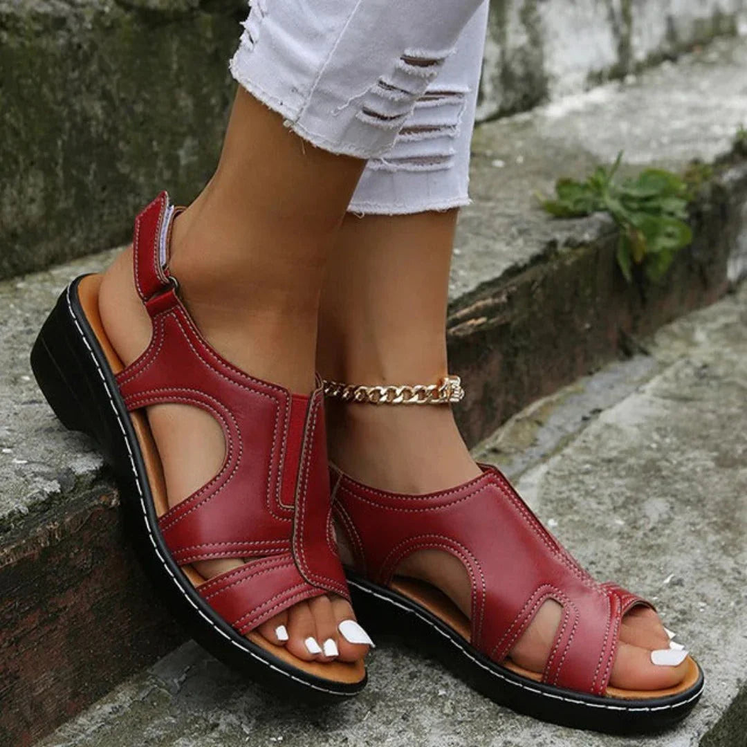 Damen Keilsandalen mit verstellbarem Riemen | Gepolsterte Innensohle &amp; stabiler Halt | Vaila Sandalen