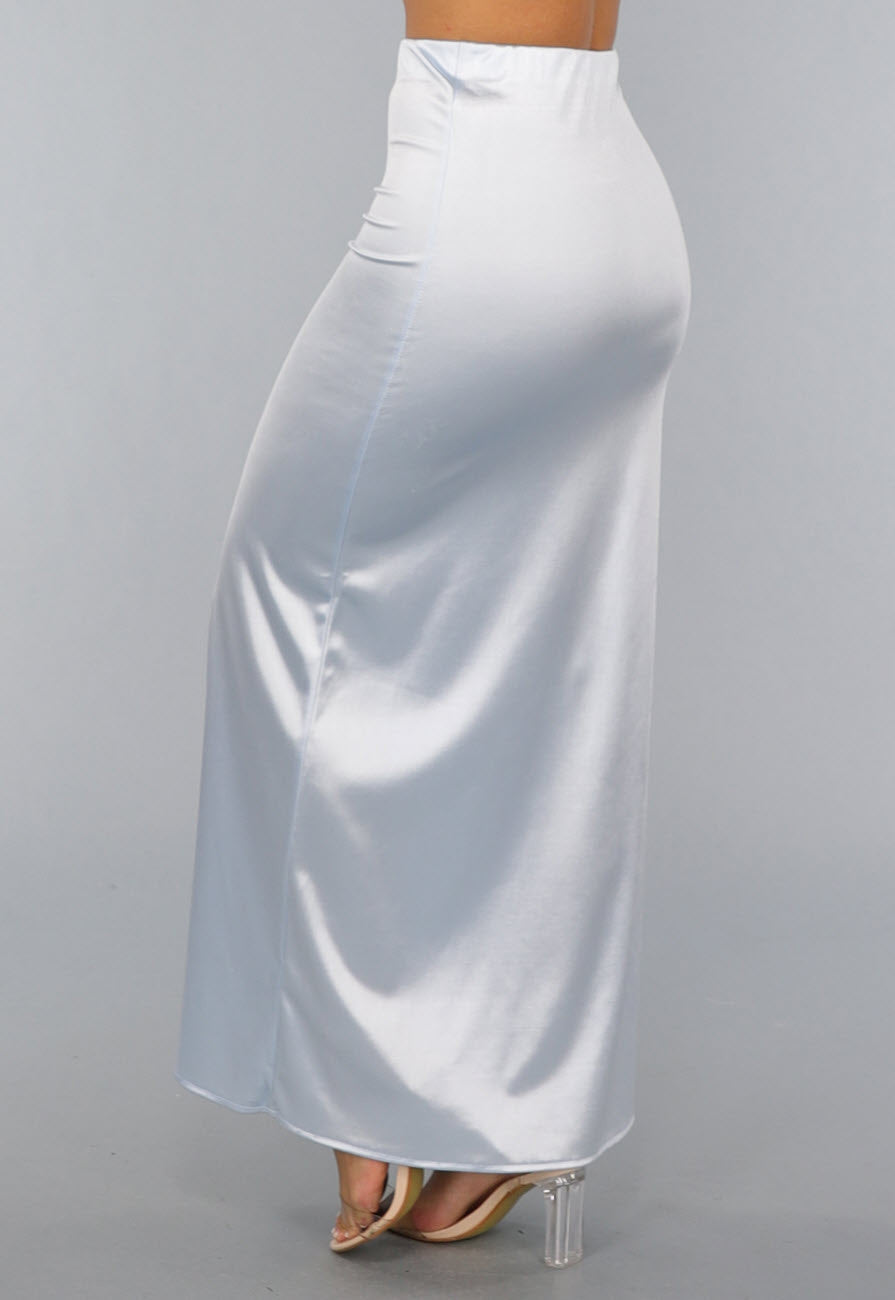 Damen Satinrock lang in Hellblau | Fließender Maxirock mit elastischem Bund, dehnbarem Stoff und sanftem Glanz für elegante Outfits