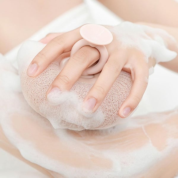 GlowVive Peelingbürste für Dusche – ultra-feine Fasern &amp; Massage-Noppen | Ringgriff + Saugnapf zum Trocknen | 1+1 Set