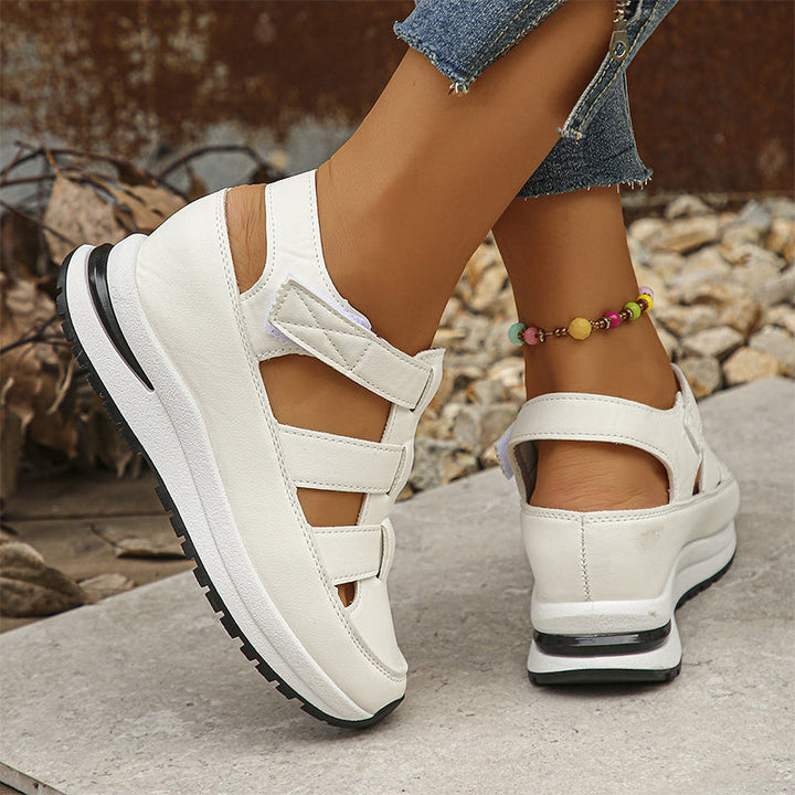 Női zárt orrú sneaker szandálok