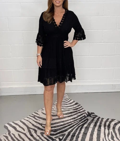 Damen Häkelkleid mit Spitze | Elastische Taille &amp; gefüttertes Design | Luftig für Urlaub, Sommer &amp; Alltag