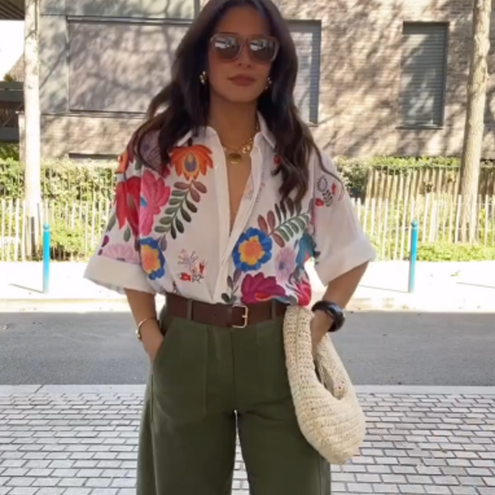Damen Bluse mit Blumenmuster | Lockerer Schnitt mit klassischem Kragen, Knopfleiste und atmungsaktivem Tragekomfort