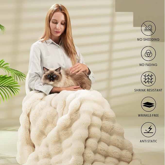 Kuscheldecke | Weiche Plüschdecke für Sofa, Bett und Wohnzimmer