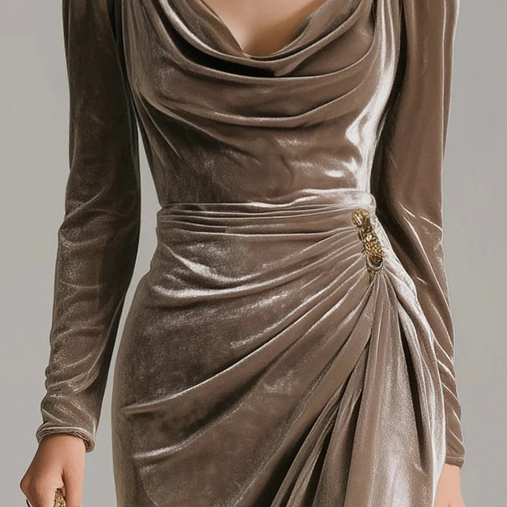 Robe en velours à enfiler avec fente | Ajustée &amp; élégante | Manches longues &amp; fronces | Tailles S–2XL