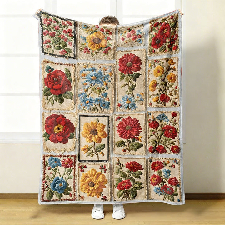 Flanelldecke mit Blumenmuster | Weiche Kuscheldecke für Sofa und Bett, pflegeleicht und maschinenwaschbar