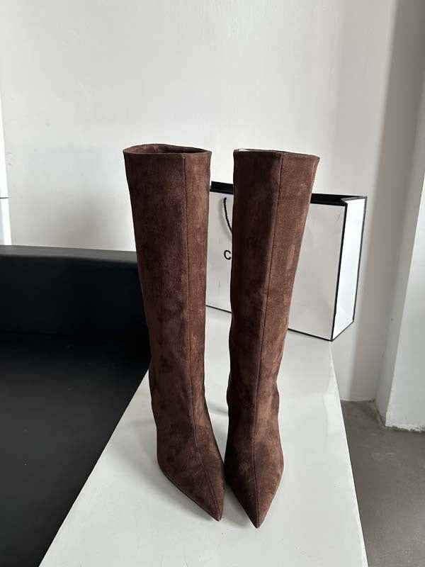 Damen Stiefel in Wildleder-Optik | Schmal geschnittene Stiefel mit stabilem Absatz für Herbst, Winter und elegante Looks