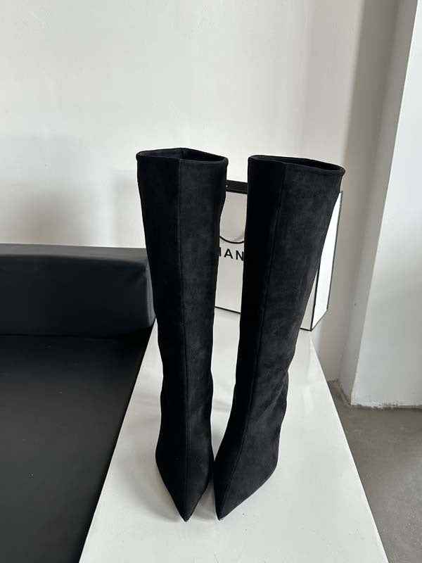Damen Stiefel in Wildleder-Optik | Schmal geschnittene Stiefel mit stabilem Absatz für Herbst, Winter und elegante Looks