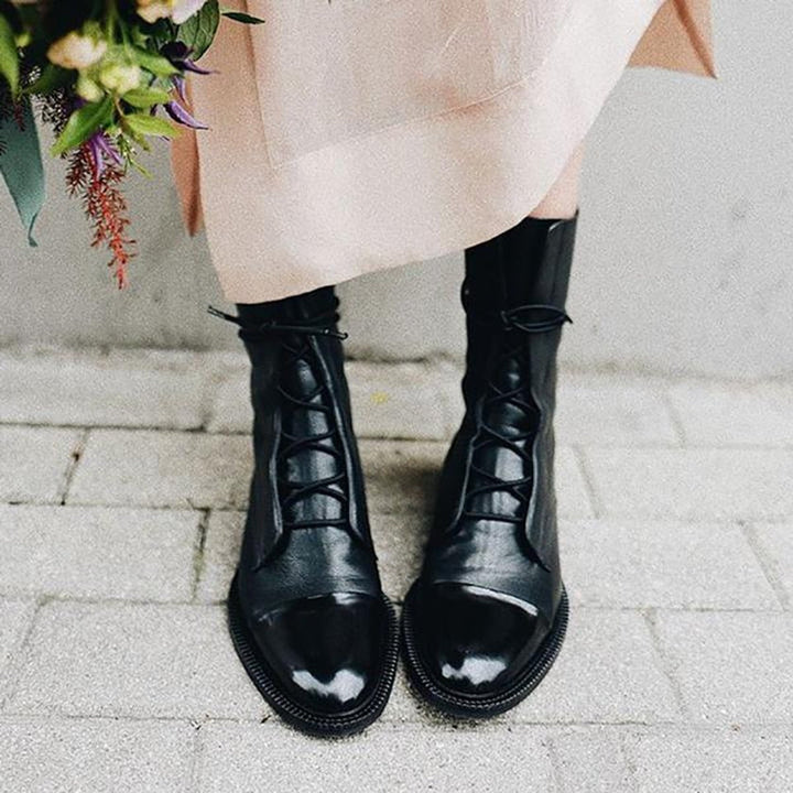 Damen Stiefeletten aus Kunstleder | Vintage Schnürboots mit rutschfester Gummisohle, herausnehmbarer Innensohle und Baumwollfutter