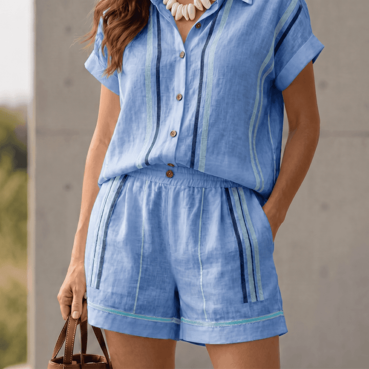 Damen 2-teiliges Streifen-Set | Luftiges Hemd mit Knopfleiste + Shorts mit Gummibund &amp; Taschen | Sommer, Urlaub, Strand
