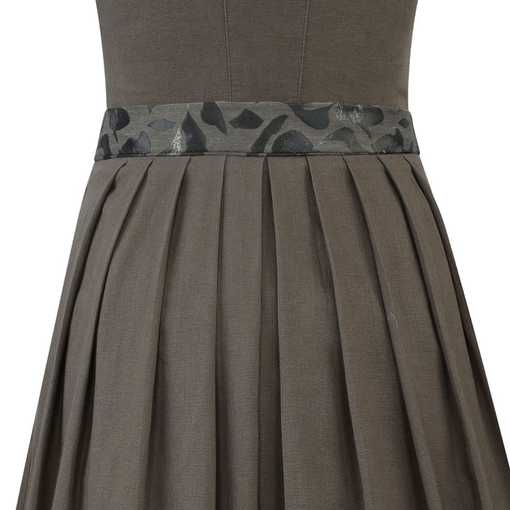 Damen Dirndl Olivgrün | Midi Trachtenkleid mit Froschmaulrüschen-Borte, Reißverschluss und 70 cm Rocklänge