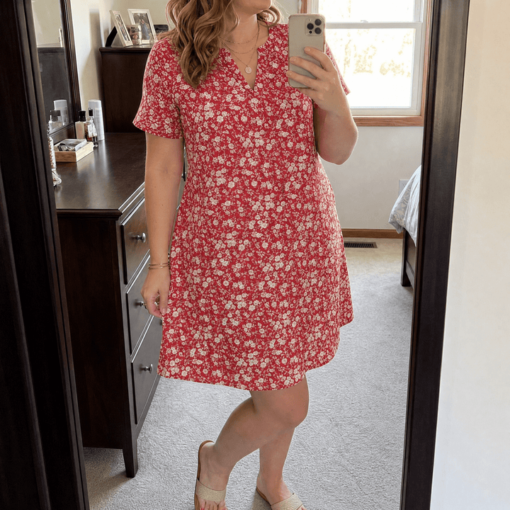 Damen Kleid mit V-Ausschnitt &amp; Blumenmuster | A-Linie mit Taschen | Knielang, weich fallend, Büro &amp; Kirche