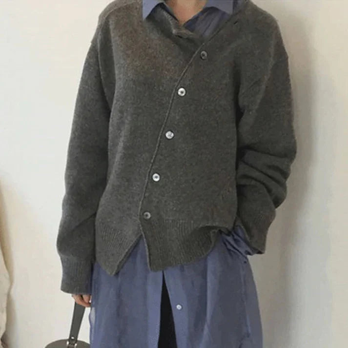 Fia | Comfortable Vest with Playful Button Placket