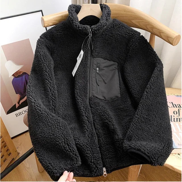 Damen Teddyjacke Oversize mit Stehkragen | Warme Jacke in Teddy-Optik mit Reißverschluss und Vordertasche für Winter und Freizeit
