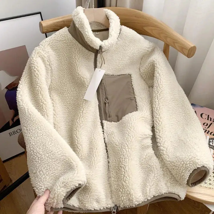 Damen Teddyjacke Oversize mit Stehkragen | Warme Jacke in Teddy-Optik mit Reißverschluss und Vordertasche für Winter und Freizeit