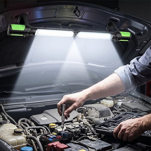 Magnetische LED Arbeitsleuchte | Wiederaufladbare Dual-Light Inspektionslampe mit Magnetfuß | Werkstattleuchte für Auto, Garage &amp; Werkstatt