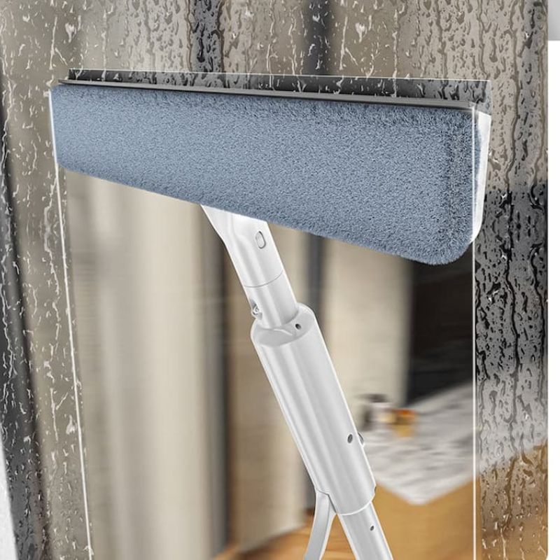 3-in-1 Fensterreiniger mit Sprühfunktion &amp; Abzieher | Teleskop-Fensterwischer mit Mikrofaserpad | Streifenfreie Reinigung