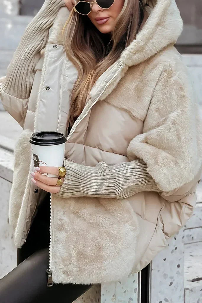 Damen Winterjacke mit Kapuze | Warme Oversize-Jacke mit weichem Pelzkragen, Bündchen und praktischen Taschen für kalte Tage